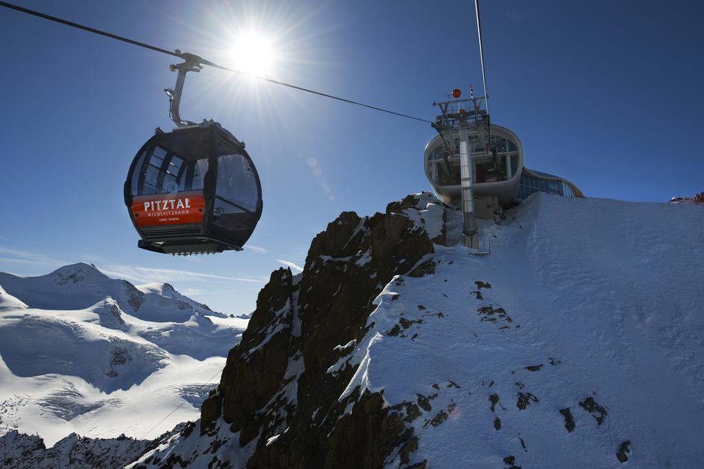 Hotel St-Leonhard Sankt Leonhard im Pitztal Exterior foto